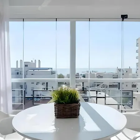 Precioso Apartamento Reformado Con Vistas Directas Al Mar Apartment